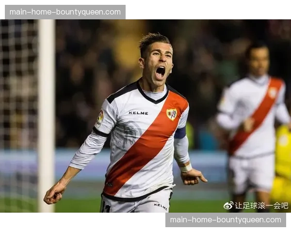 瓦伦西亚2-1逆转巴列卡诺，杜罗第88分钟上演绝杀